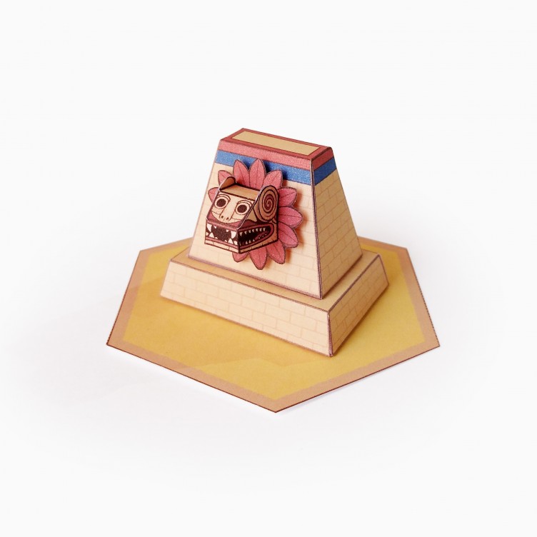 Gefiederte Schlangenstatue